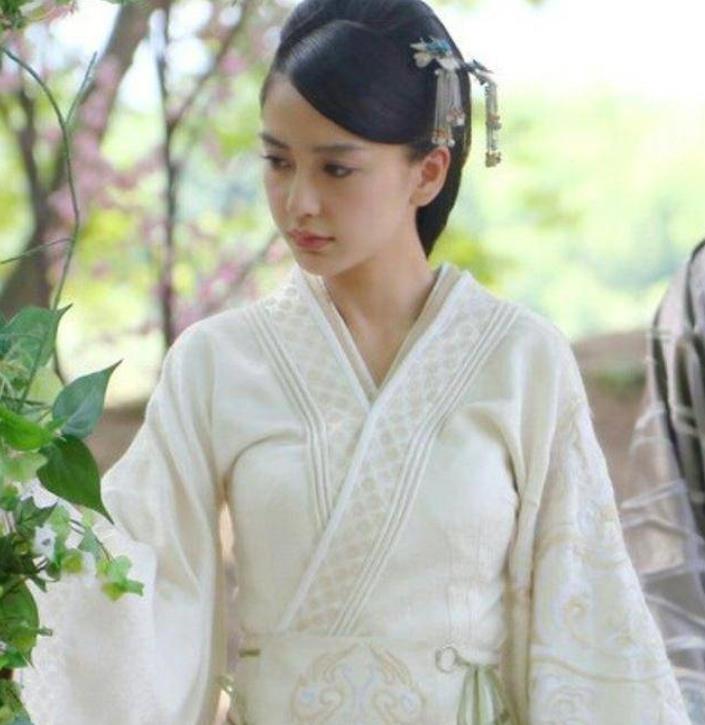 女星白衣古装,赵雅芝,赵丽颖,杨幂,谁是白衣女神_银容
