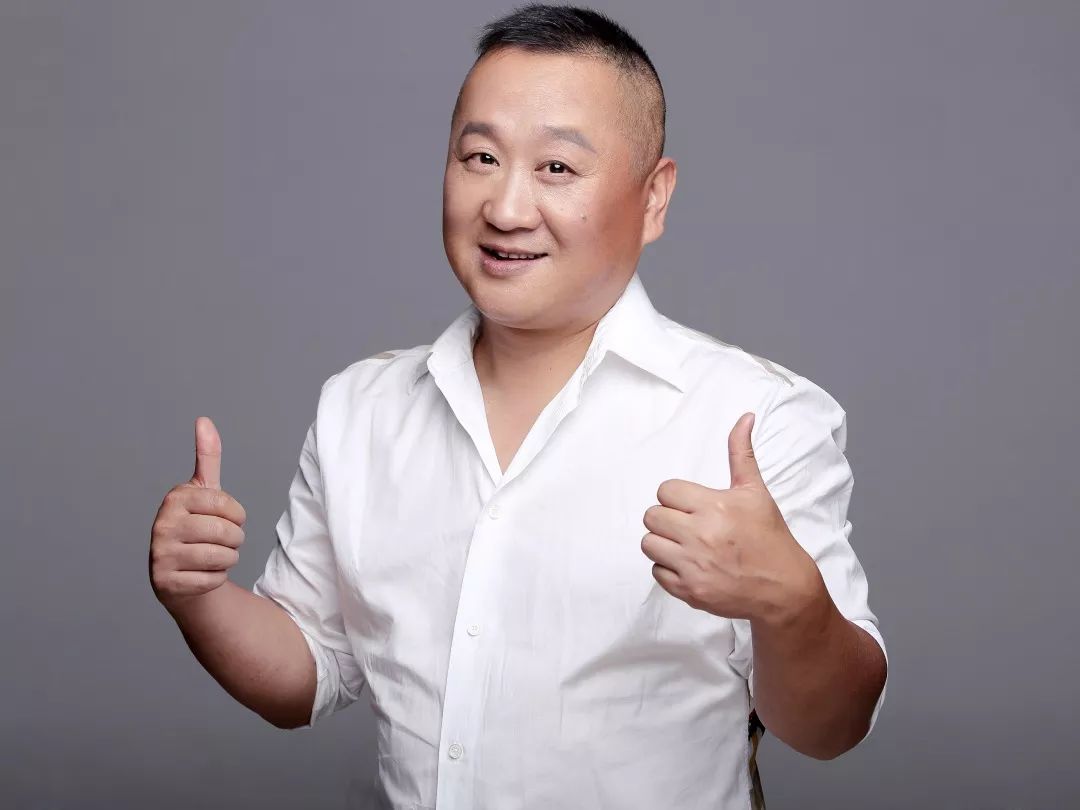 观众互动带来超接地气的节目表演香樾府携手巴蜀笑星廖健笑星大联盟