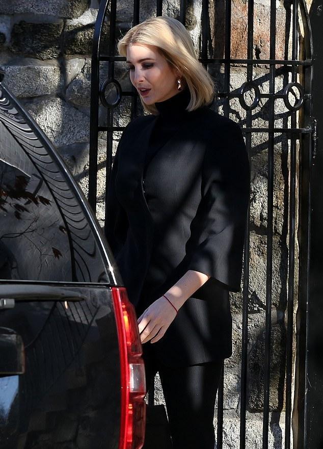 原创伊万卡早上十点半才上班?一身黑色酷感十足,霸气女王气场太迷人