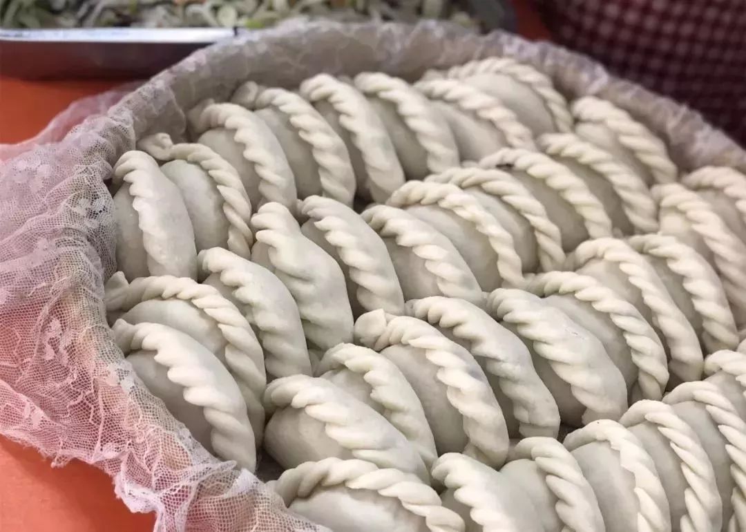 冬至要吃的萝卜粄和油果,最地道的做法不在城里,在……_河源