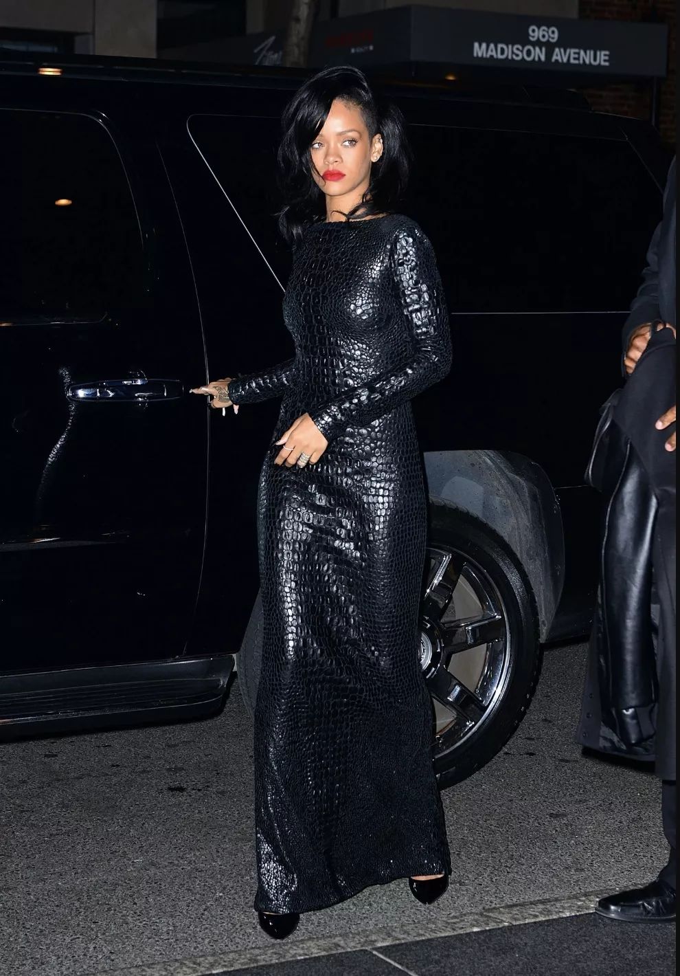 风格演变指南 | 转发这个rihanna 十年后时尚富婆你也做