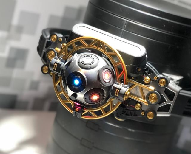 骑士粉自绘科幻未来腰带对应的三位假面骑士过于还原和酷炫