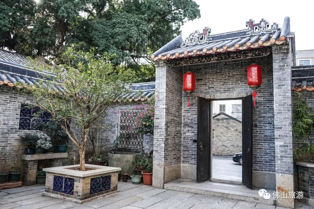 免费住青石板镬耳屋这家古色古香的佛山民宿满载旧时光回忆