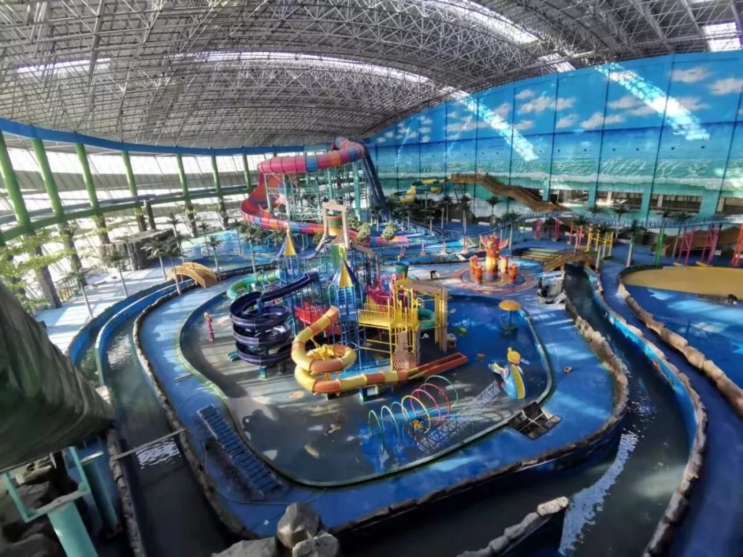 四季水上乐园元旦盛装启幕_鹤岗