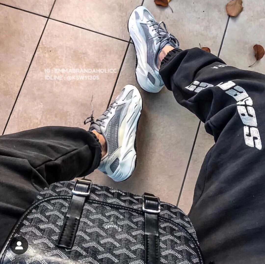 阿迪达斯 adidas 椰子 700 静态反光 yeezy boost v2 static 上脚