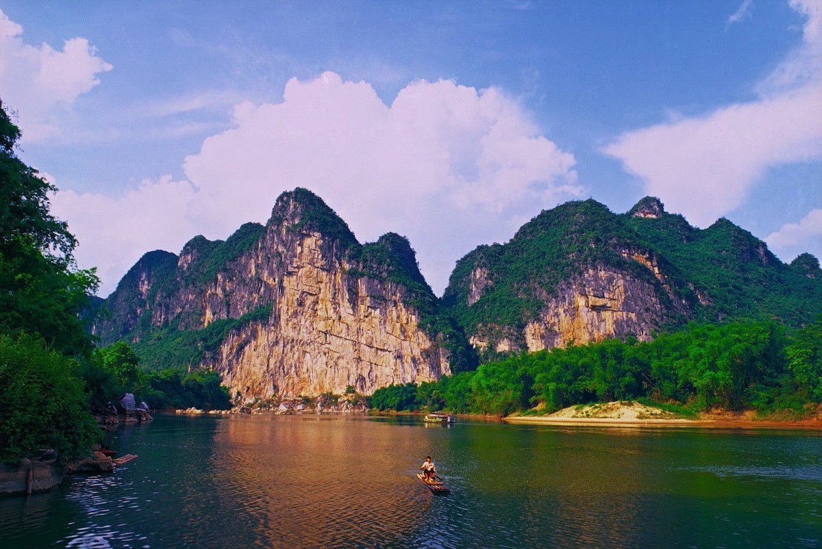 被长期忽略的左江,风景绝不输漓江!_岩画