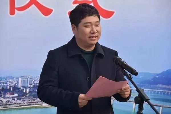 市委宣传部副部长陈鑫▲四川电视台纪录片中心导演郭宗福据悉