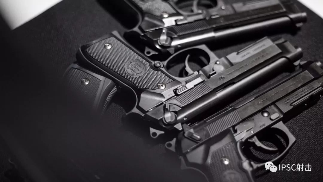 课程使用glock 17/beretta m9a1气动手枪▲ ipsc气枪射手卡(缴纳