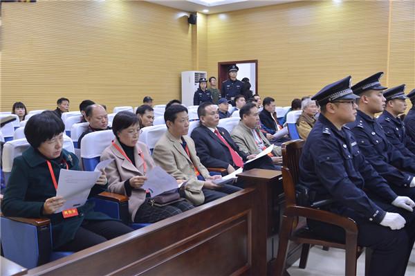 兴宁区法院开庭审理黄绍雄等六人涉恶势力犯罪案