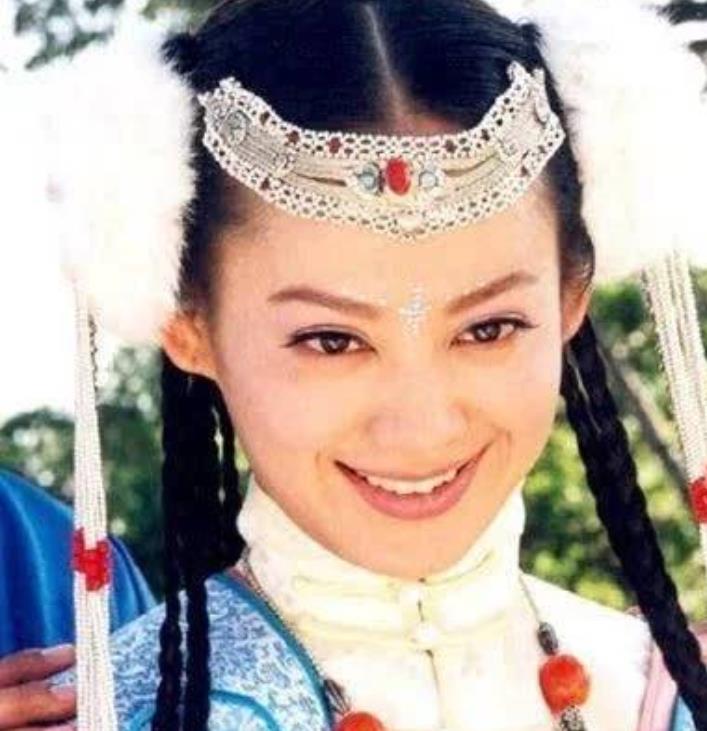 《轩辕剑之天之痕》刘诗诗——二公主挞拔玉儿 在剧中性格刚烈,行事