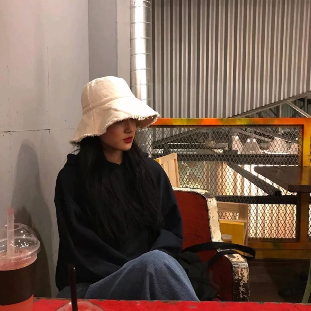 每日头像 | 不祝你成熟 但愿你幸福