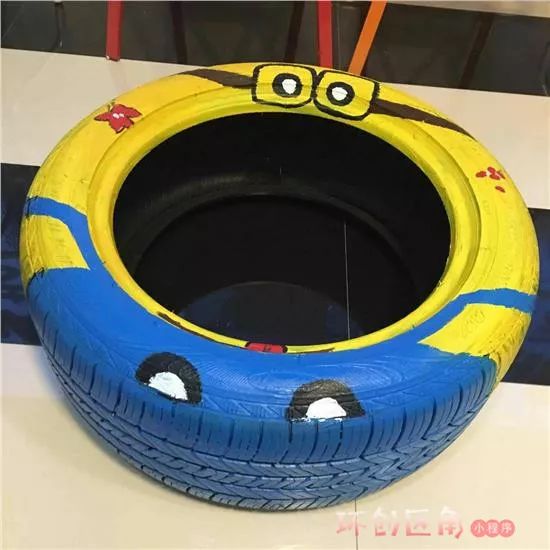 废旧轮胎在幼儿园里居然还能这么玩太太太有创意啦不管了先收藏为强