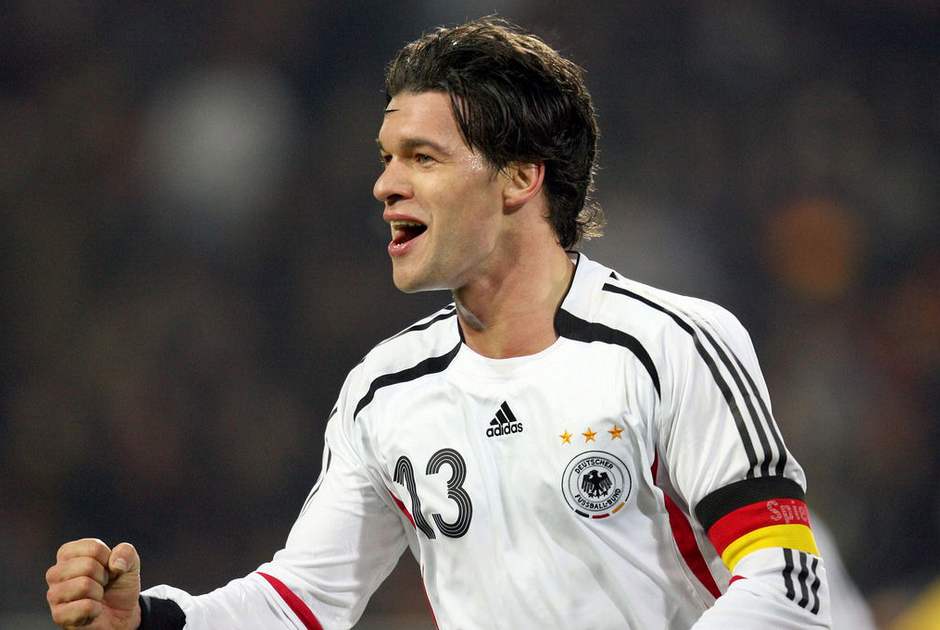 原创他被穆里尼奥认为适合巴拉克的位置,他能否成为德国队的新核心?