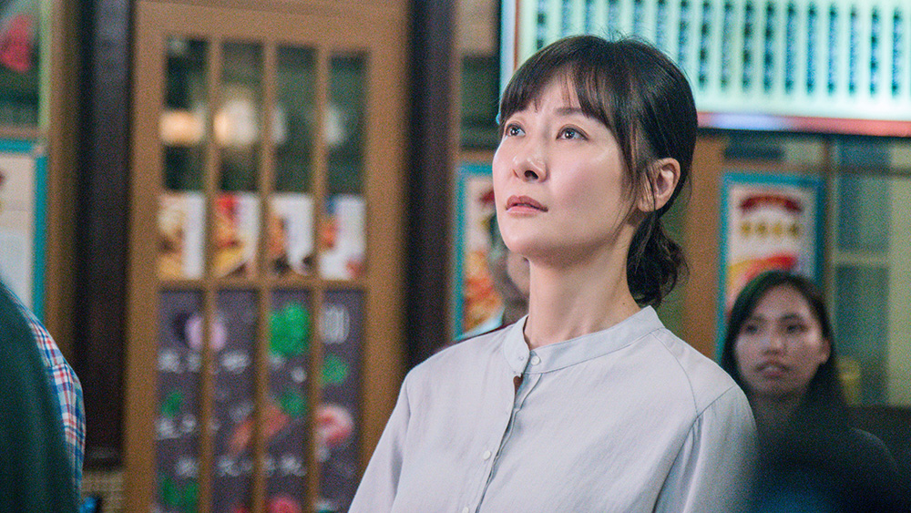 澳门人家热播柯蓝细腻剖析剧中女性关系