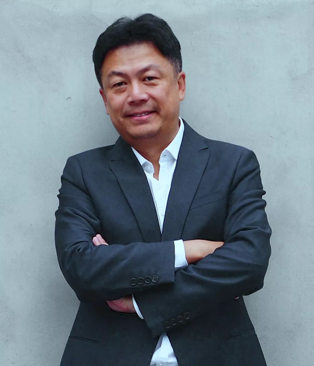 公告丨艺术发现:谁是青年艺术家中的 youth power_鲍栋