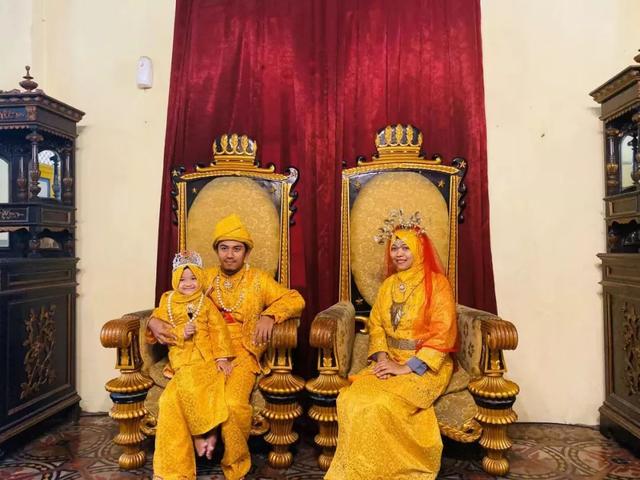 这里是是印尼德里苏丹国皇室的皇宫,昔日土著贵族的大宅子,从中可以