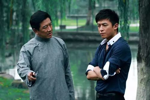 【追剧】朱雨辰领衔主演谍战剧《冷风暴》正在热播!