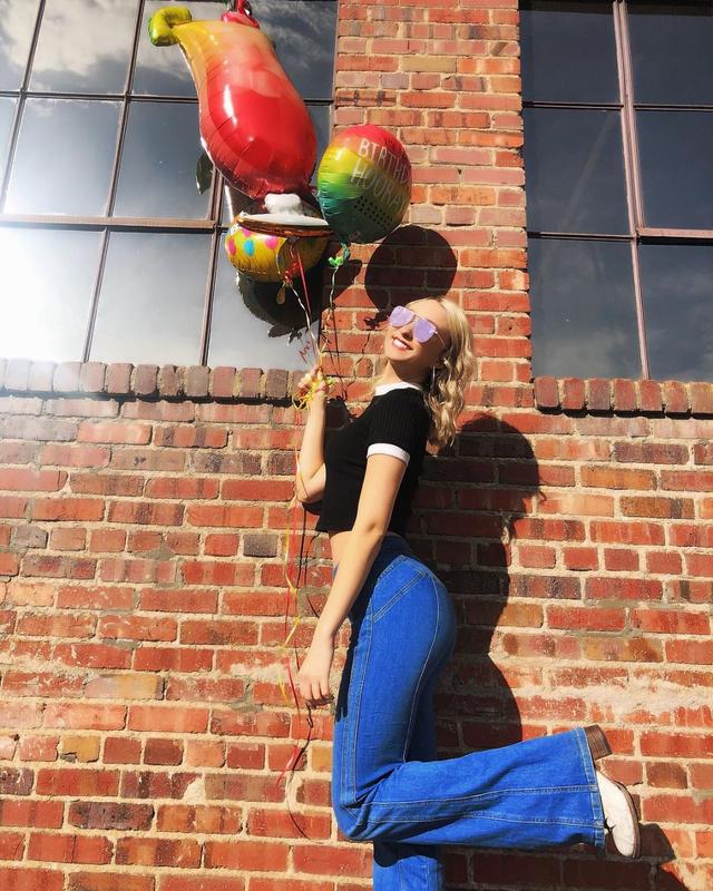 美女特辑:掘金拉拉队员——丹佛大学教育学学生gigi