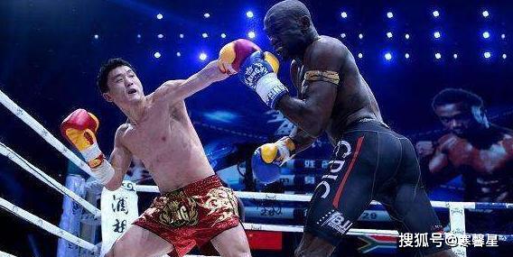 中国美女嫁给黑人拳王,出资50万资助其创业,生下2娃后却被抛弃_胡斯