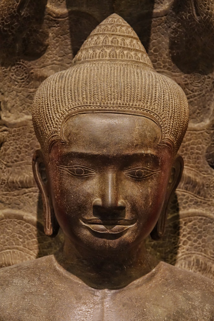 淘拍堂的国宝级珍藏七至十世纪蛇王纳迦护佛像