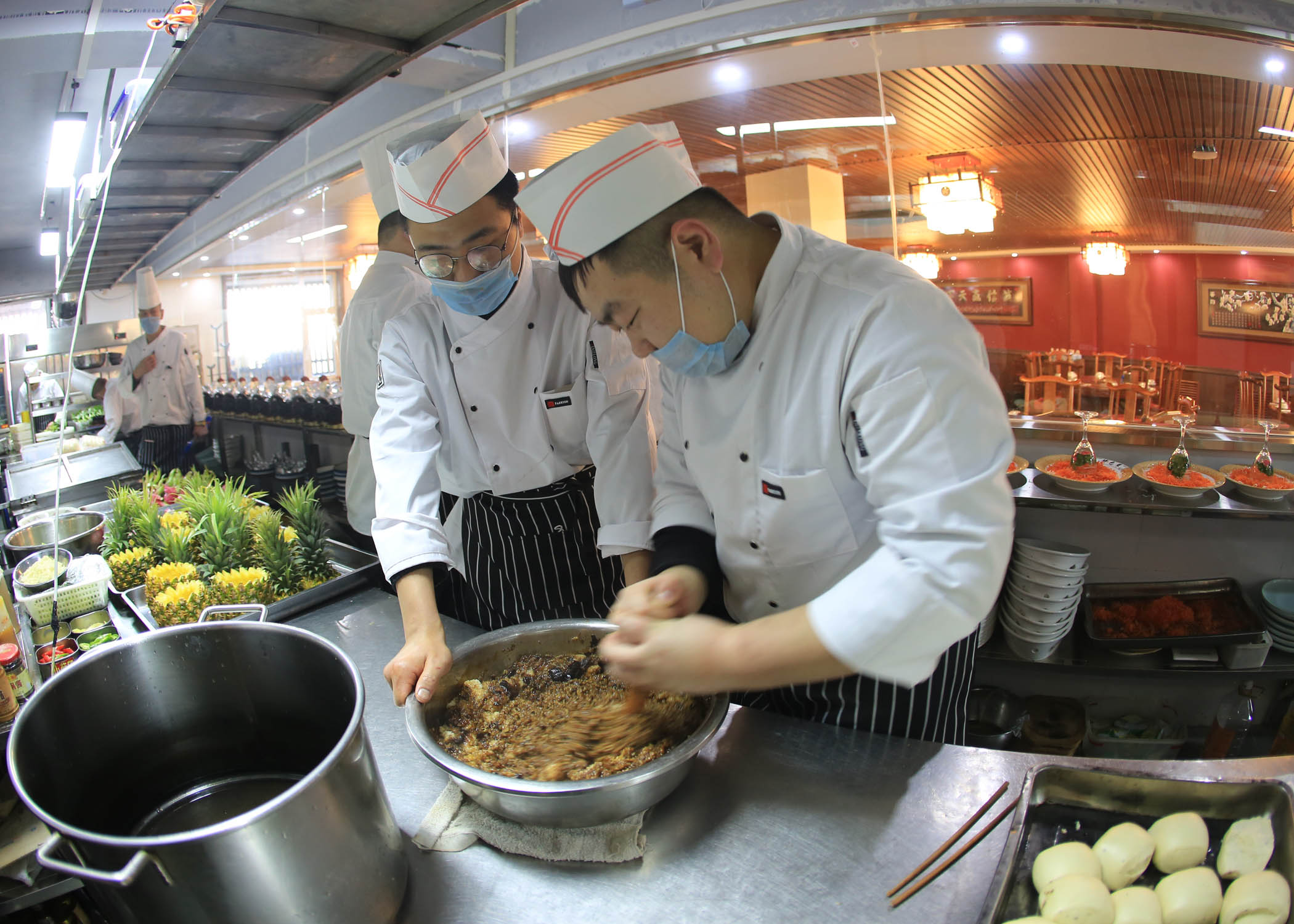 晋南家宴馆在长治真火爆天天满客