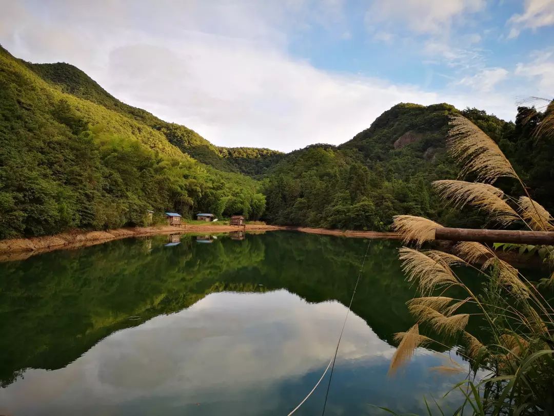 【休闲野炊】12.18日周三勇登义乌第一峰大寒尖 棚户人家休闲腐败一日