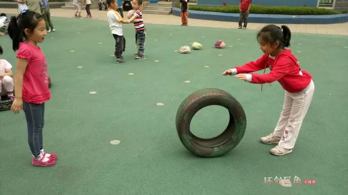 廢舊輪胎在幼兒園裡居然還能這麼玩太太太有創意啦不管了先收藏為強