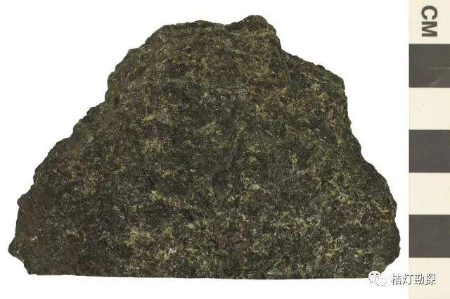 granite文象花崗岩pahoehoe繩狀熔岩pegmatite偉晶岩peridotite橄欖岩