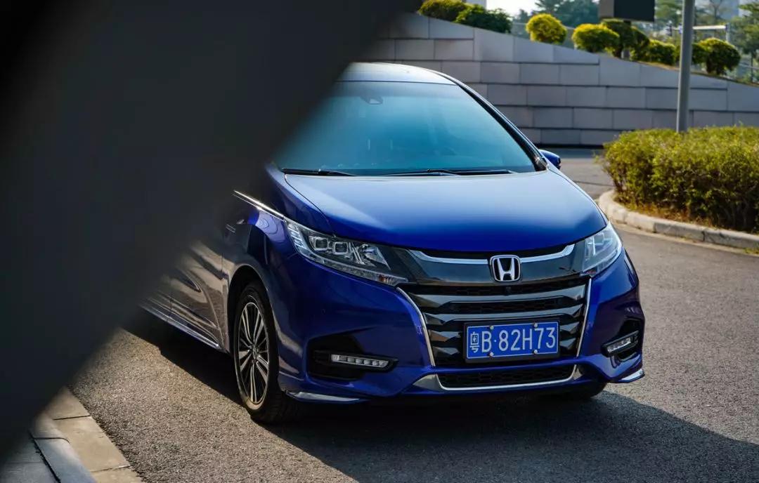 hondasensing包含了acc 主动式车距调节定速巡航系统, cmbs碰撞缓解