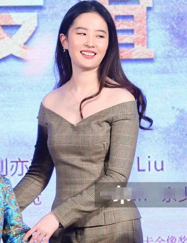 生图虎背熊腰,精修图气质却很出众!