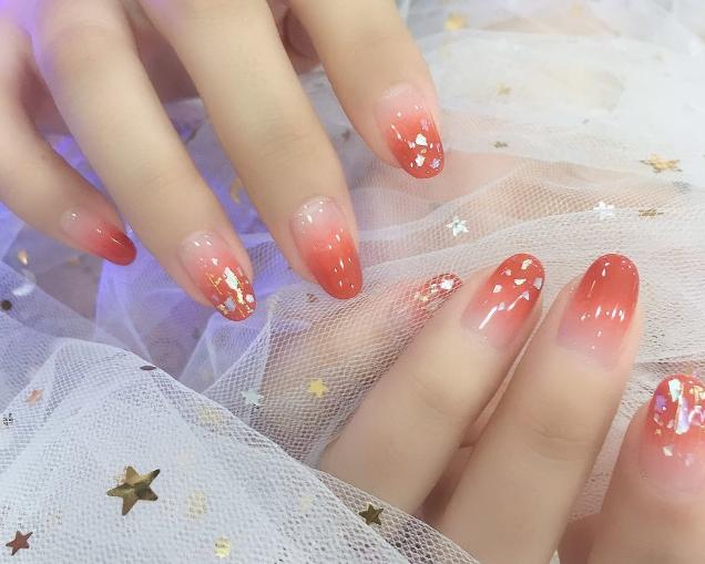 秋冬火爆款美甲,指尖上的魅力让你秒变仙女._指甲