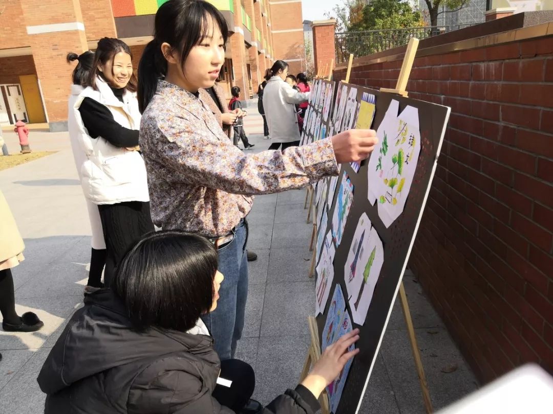 经过投票,以下同学作品获得最佳设计奖项语萱戴欣悦陈亦博蔡茹雪顾馨