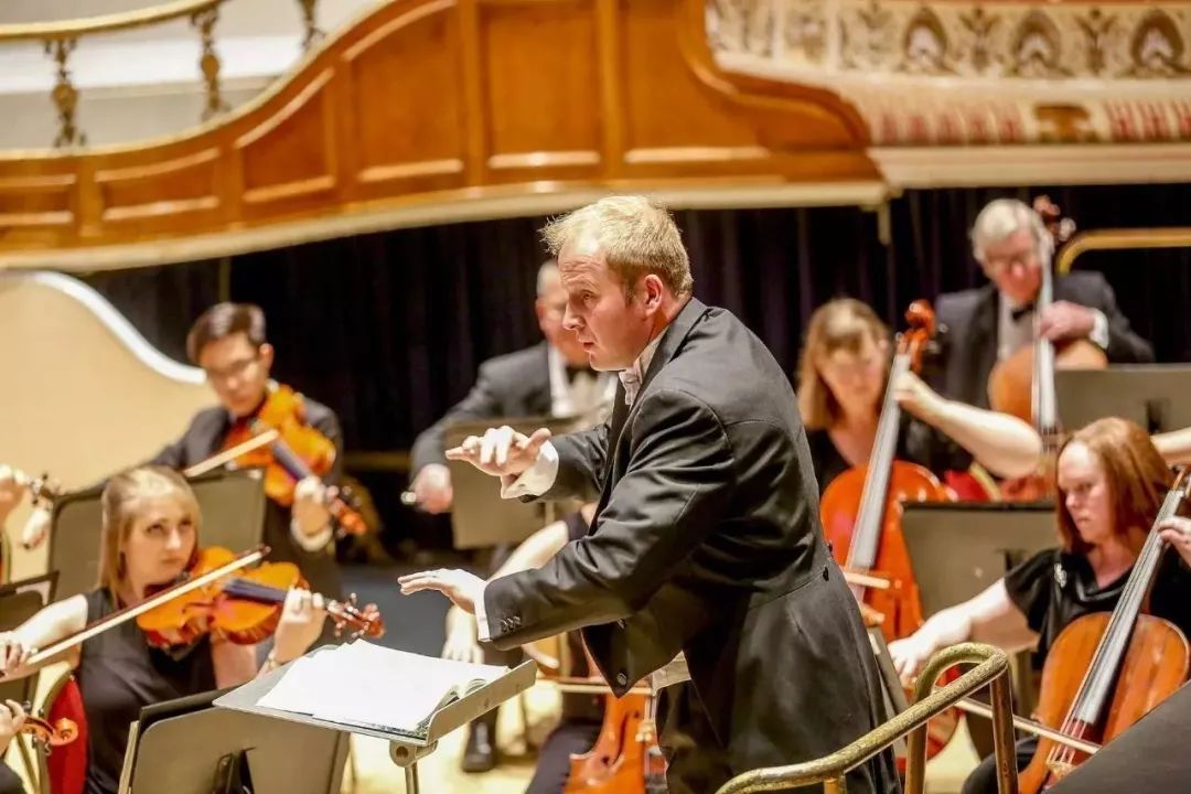 早鸟五折开抢 | 英国斯莱威爱乐乐团 2020年新年音乐会【广佛站】震撼