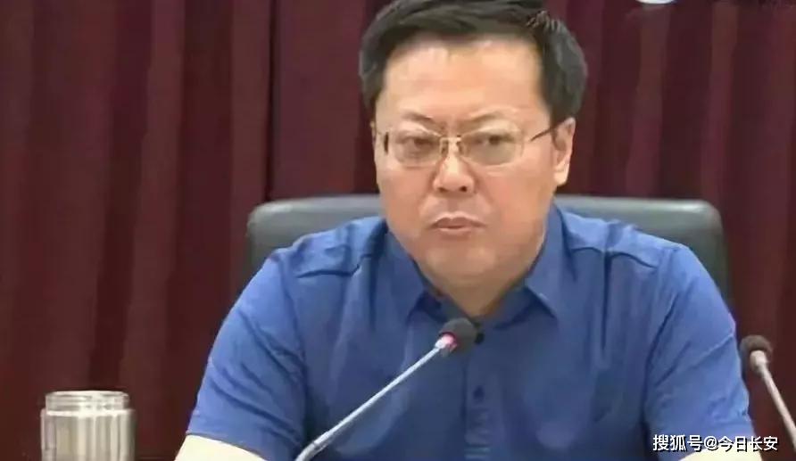 如今在公开资料中,查询不到有关于李云飞此后的任职信息.