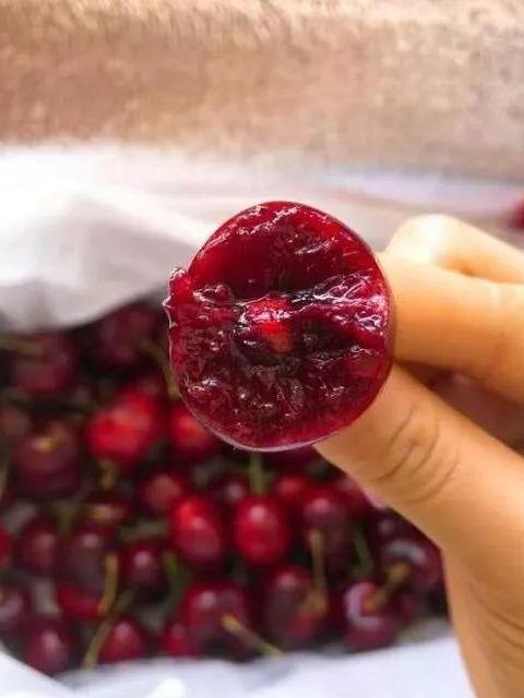 辰颐物语:坐飞机来中国的澳洲车厘子