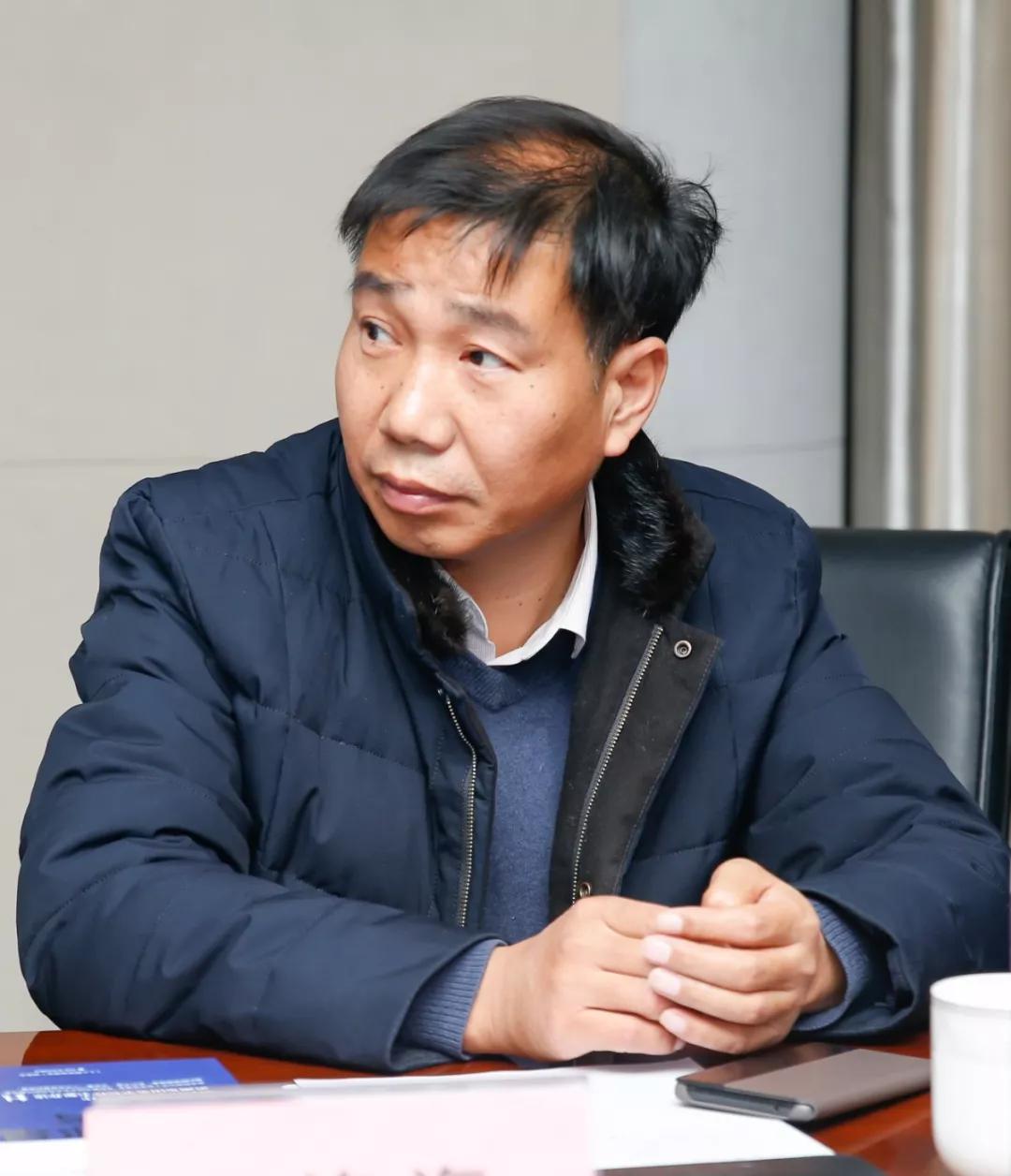 图:省计算机网络重点实验室副主任,二级研究员王连海 关于《区块链