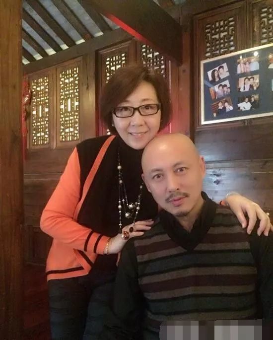 吴晓东老婆图片