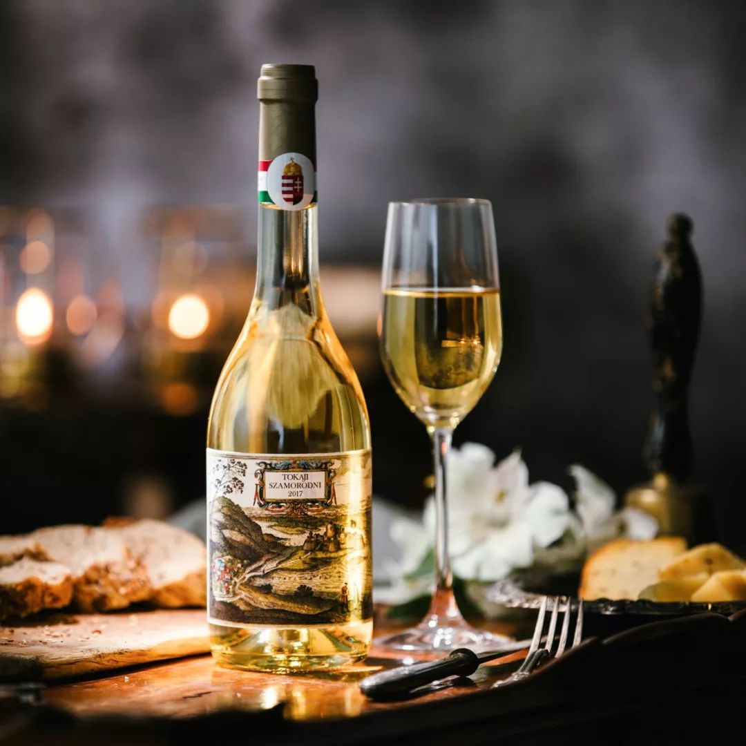 人生最大的难题是现在就吃还是带回去藏起来