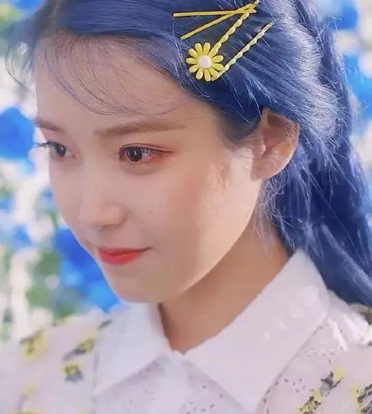 潮妆先行 | 2020年度流行色——太"蓝"了!