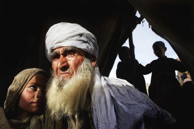 一组阿富汗平民的照片让人看后非常心酸愿世界再无战争