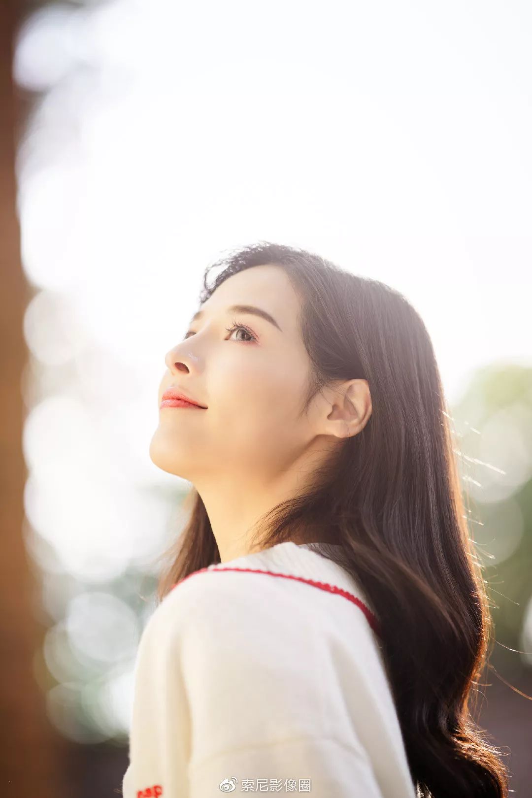 秋日暖阳带上索尼alpha7riv拍摄阳光女孩