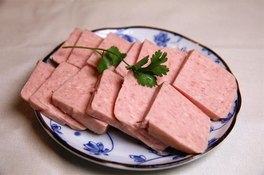 自制午餐肉无添加全是肉比外面买的好吃100倍