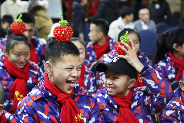 阳光少年笑脸墙视频开始征集啦让你的笑脸登上电视荧屏