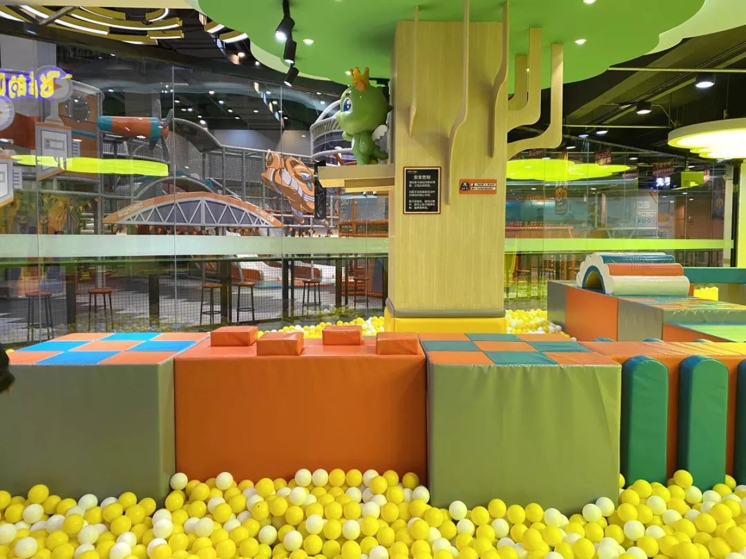 今起不限时无限次畅玩聊城7000m05的室内游乐场