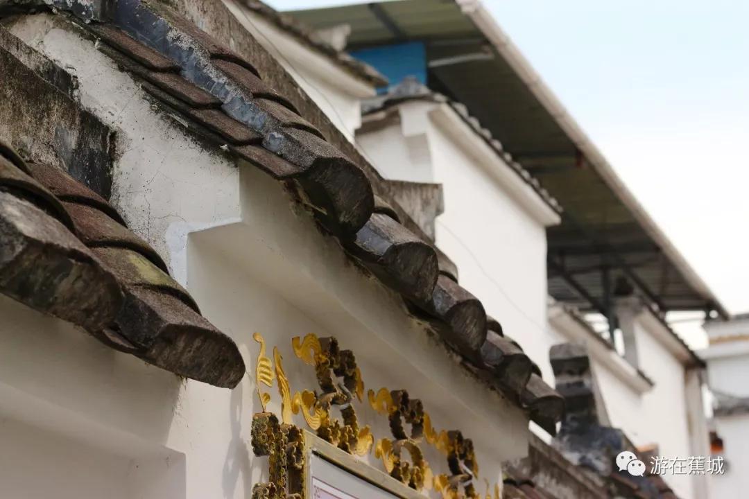 古鎮洋中是蕉城歲月的印記到了這你可以漫步於東山古街觸摸建築在歲月