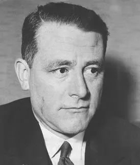 阿甘本例外状态关于一个空缺的巨人战争