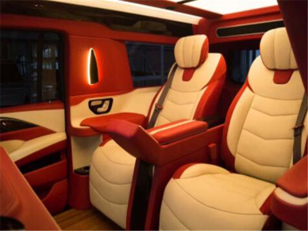 新款凯迪拉克xt5改装合正阳刚与细腻抒发高雅