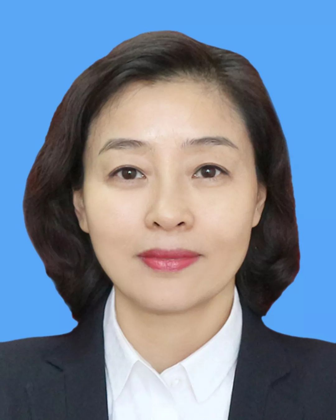 李红波,女,1971年5月出生,大专学历