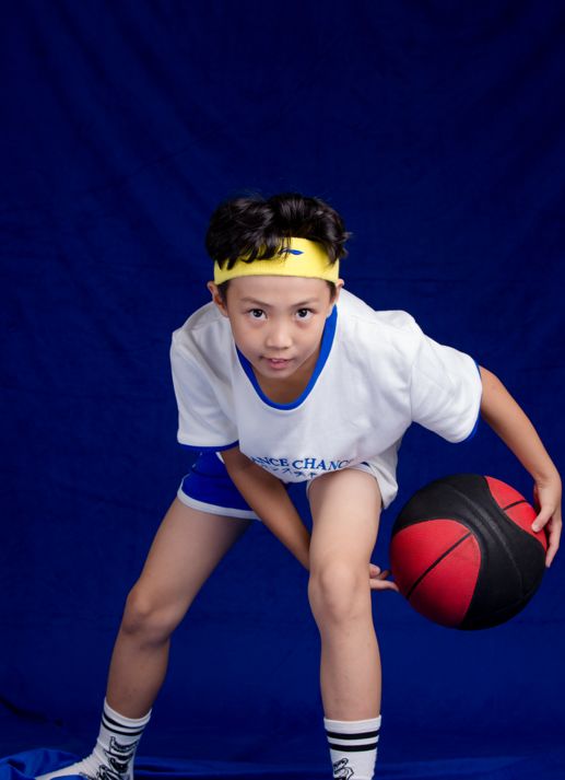 《我哥我嫂》彭光亮最后成了一名商人了?_贾梓洺