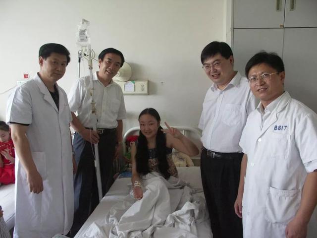 安瀛校长专访:让世界更美好,从每个孩子做起